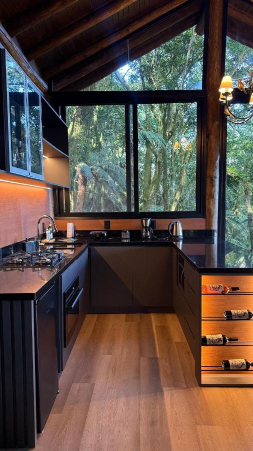 Cabana Araucária Glass ao lado de Gramado RS - Ferienwohnung Igrejinha
