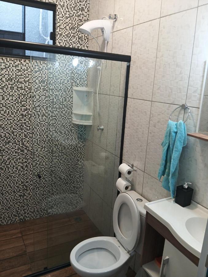 Imóvel novo, com piscina, churrasqueira e dois quartos - B&B Foz do Iguaçu