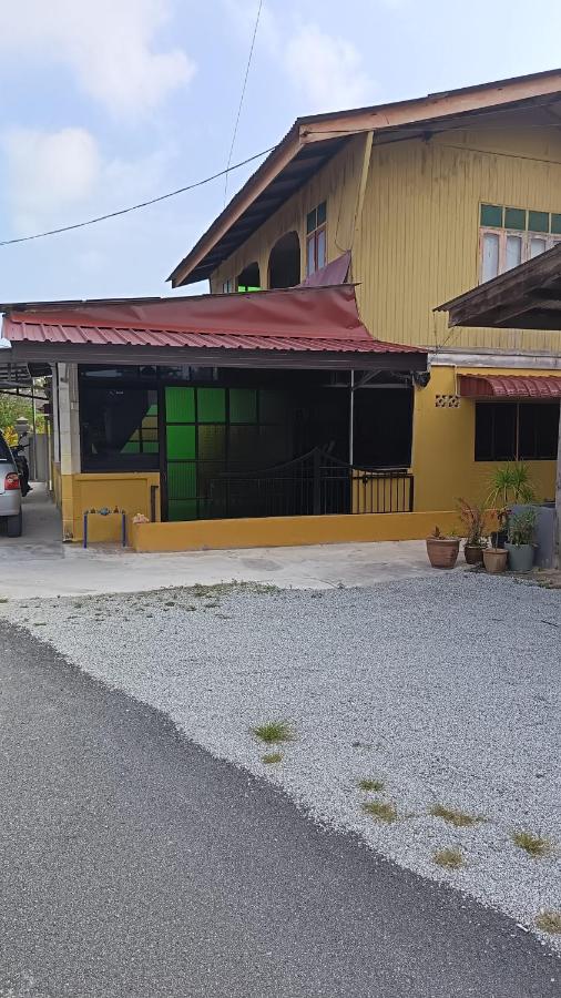 Homestay Zainun - B&B Kuala Terengganu