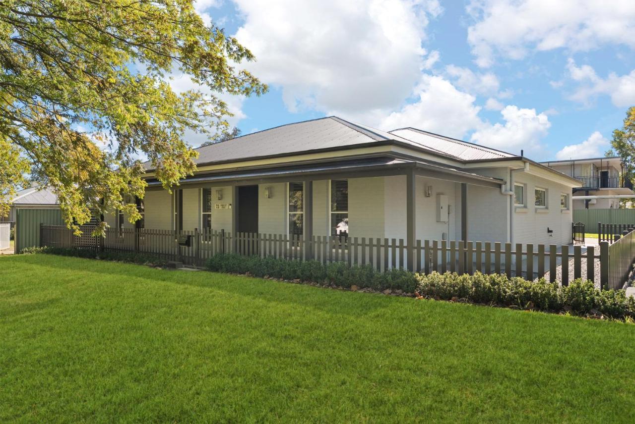 Morrisset Haven- Modern 4 Bed 2 Bath in Bathurst - B&B Bathurst