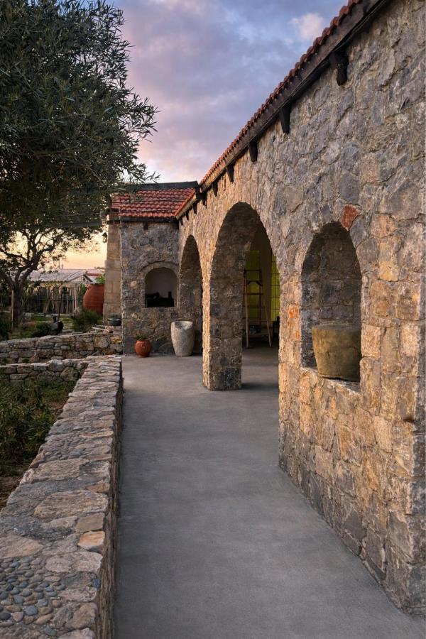 Vasiliki's Country House - B&B Stavros