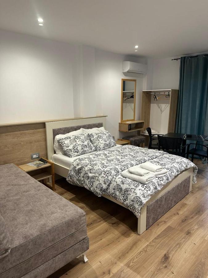 Hotel Solari - B&B Ksamil