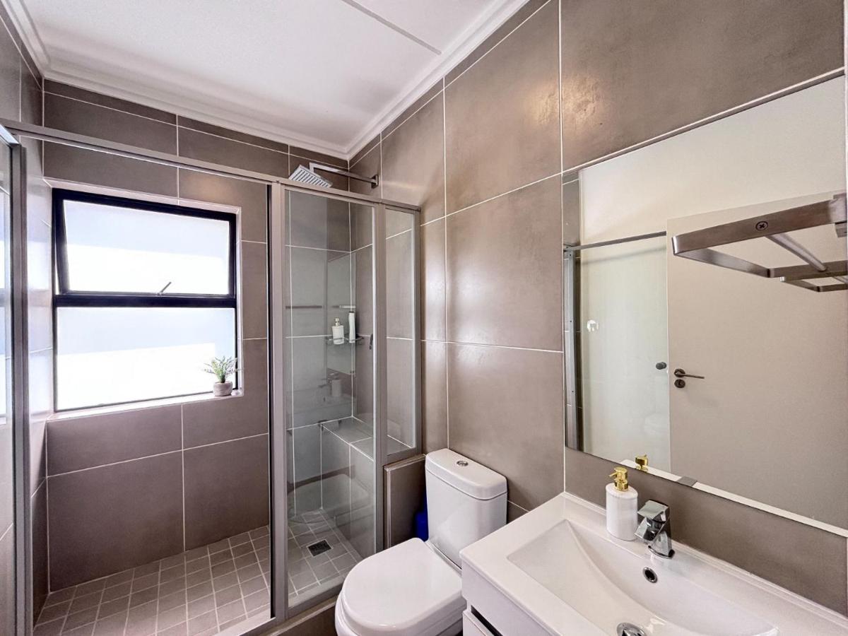 Ballito Coastal Escape at Ballito Village - B&B Ballito