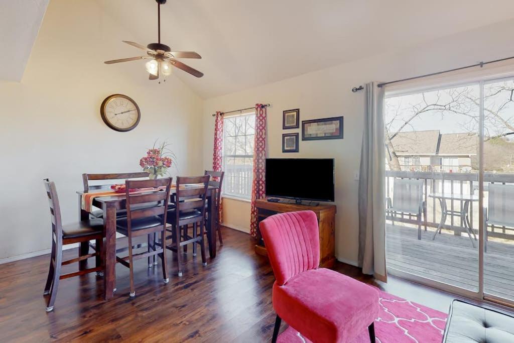 The Branson Cut - B&B Branson