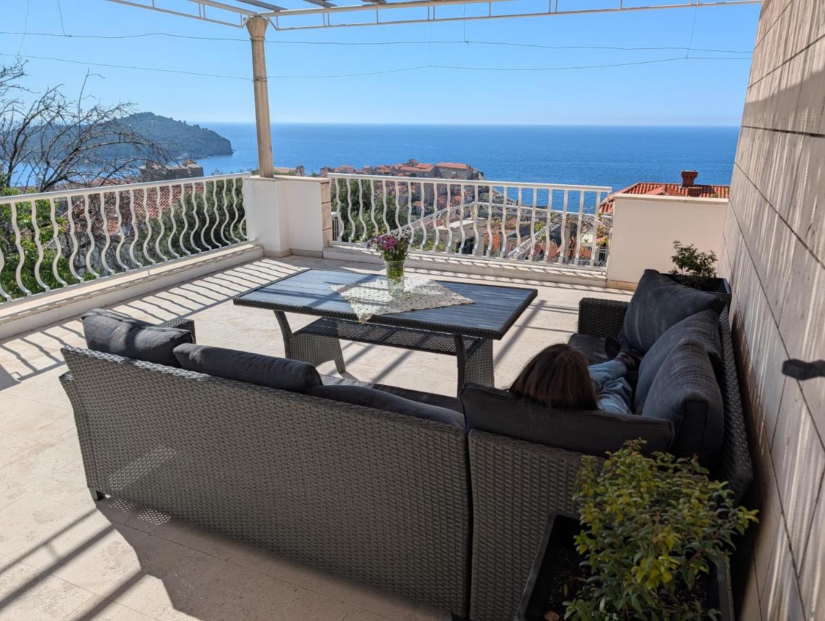 House Deša with a beautiful view on Old Town - Bed and Breakfast Dubrovnik