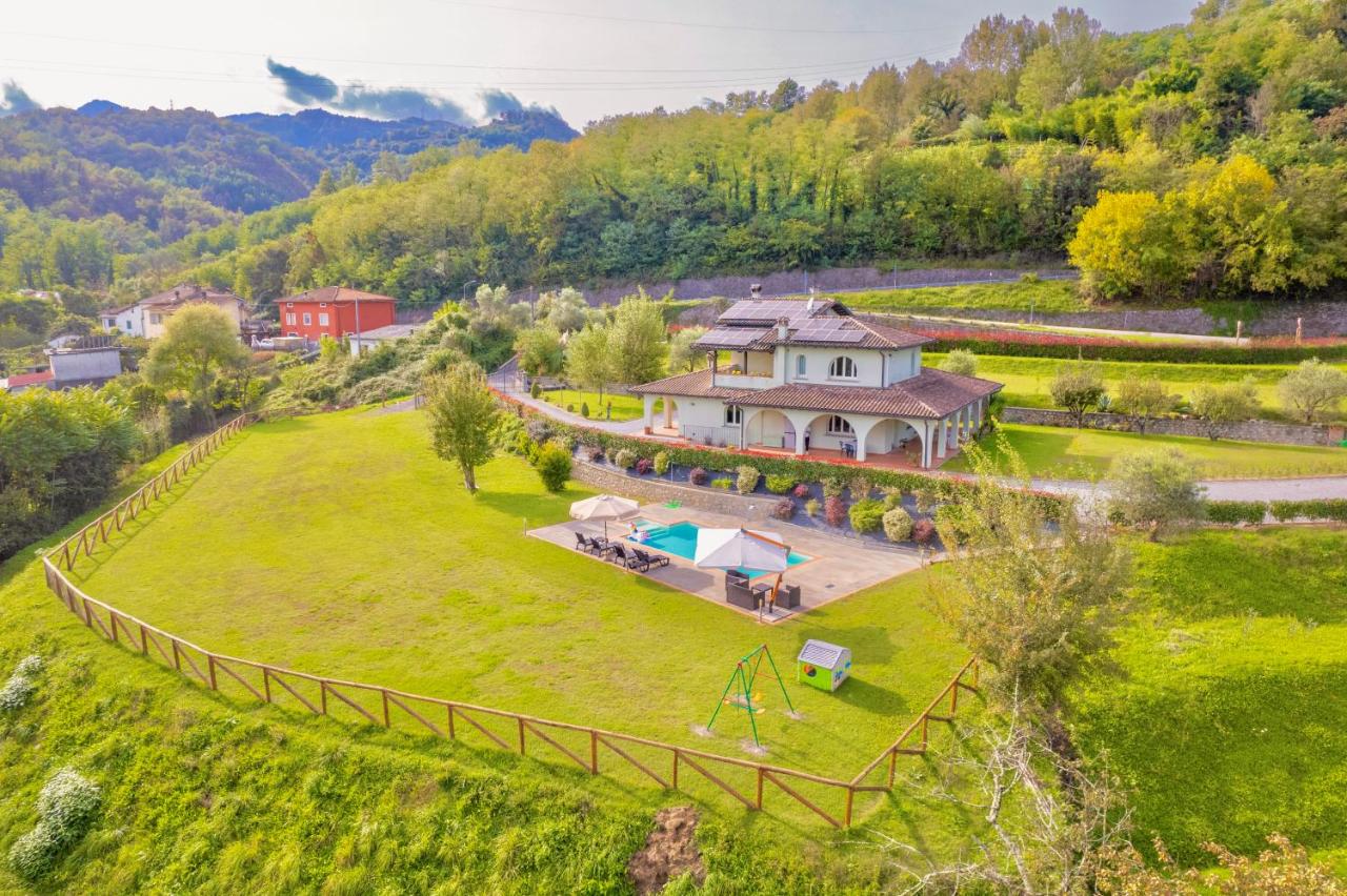 Villa Grazia - Eleganza Toscana Con Piscina - B&B Gallicano