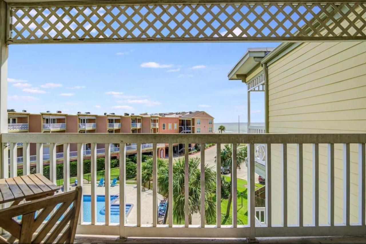 Ocean & Pool View - Top Floor - 2 Pools - Hot Tub - GYM - Tennis ct - Shoreline Stays 9303 - B&B Galveston
