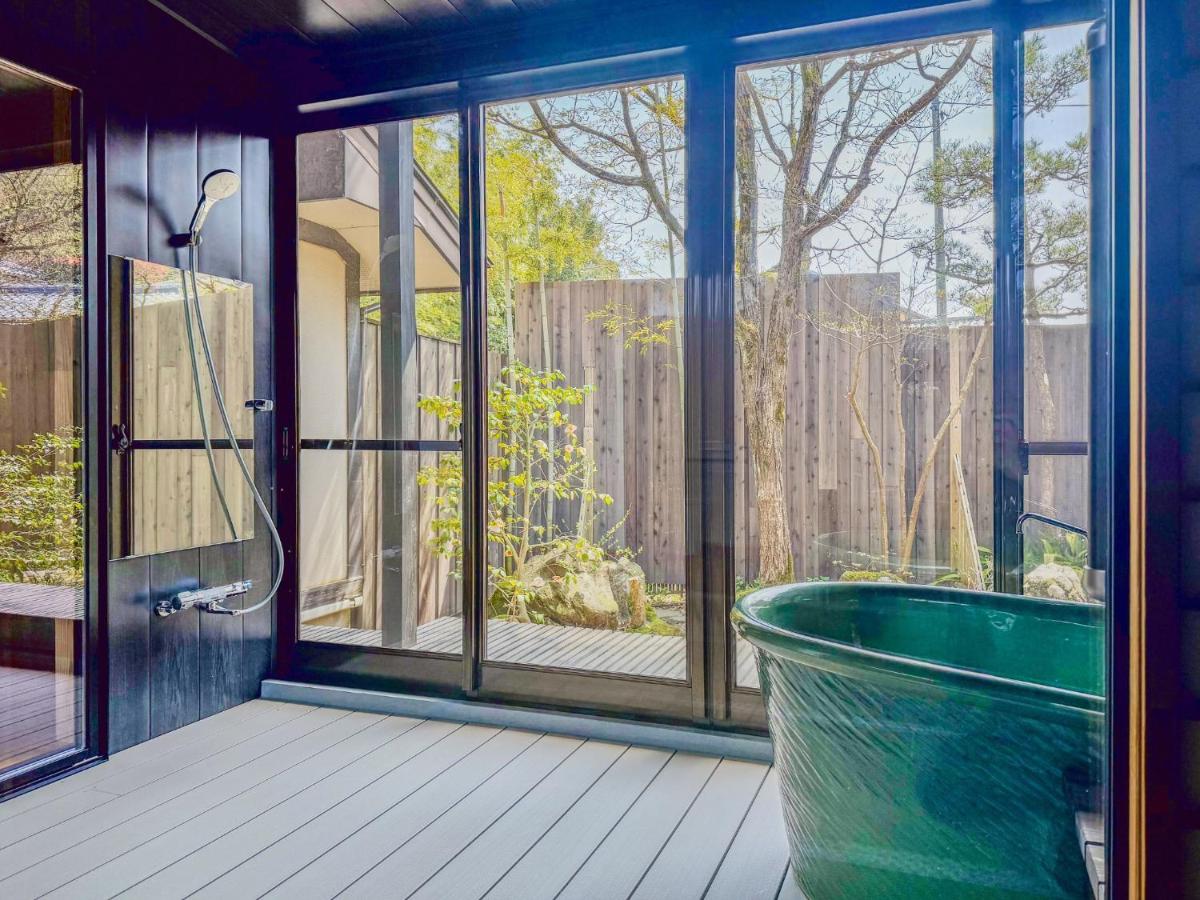 Japanese-Style Room (16+3 Tatami)【橘】	