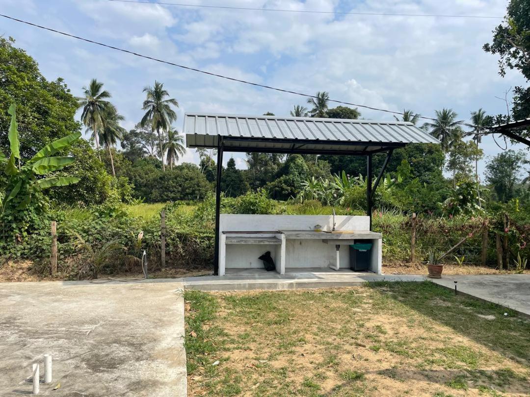 Casadana Riverview - Ferienwohnung Kampung Gemuruh