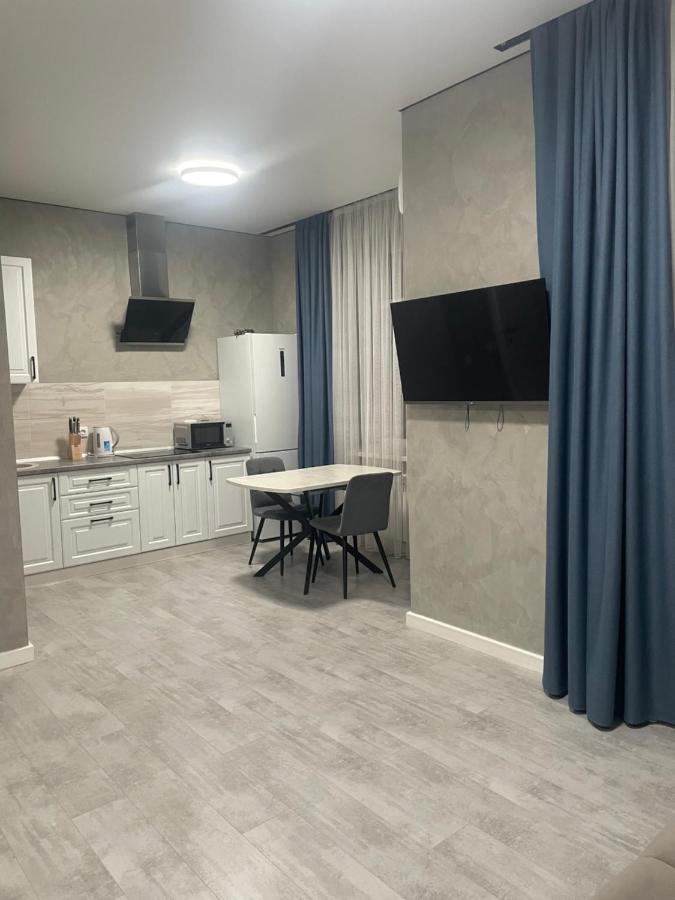 Апартамент - Ferienwohnung Karaganda