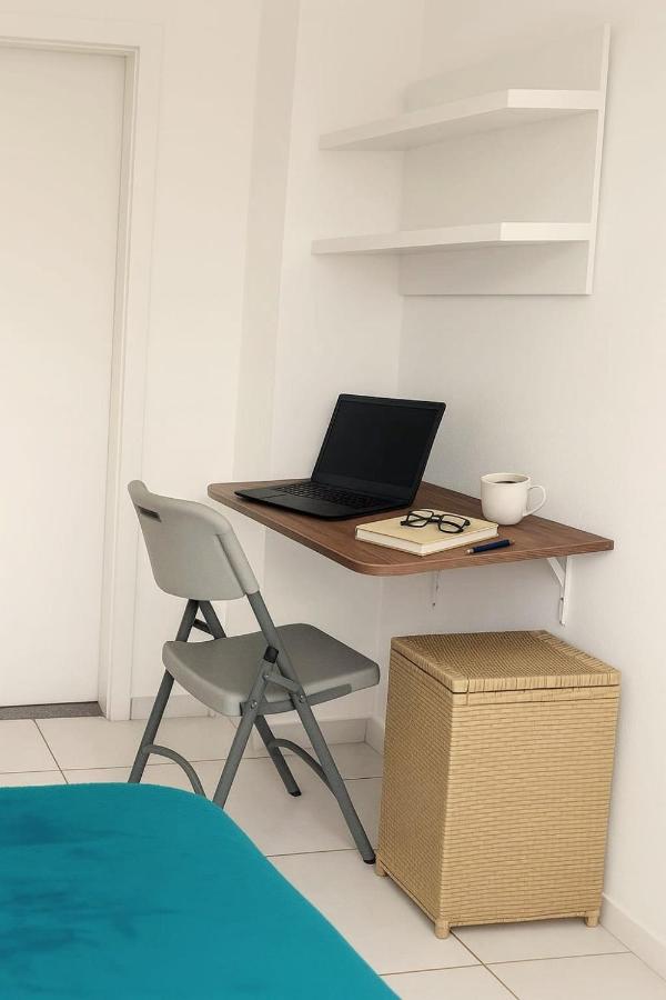 Apê completo com ar, estacionamento grátis próximo ao paraquedismo - B&B Boituva