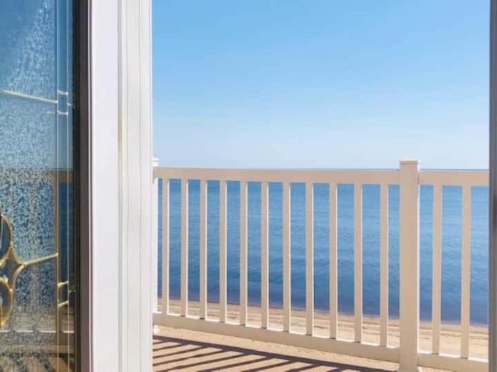 Les Quatre Vents - Lakefront & Private Beach - B&B Saint-Félicien