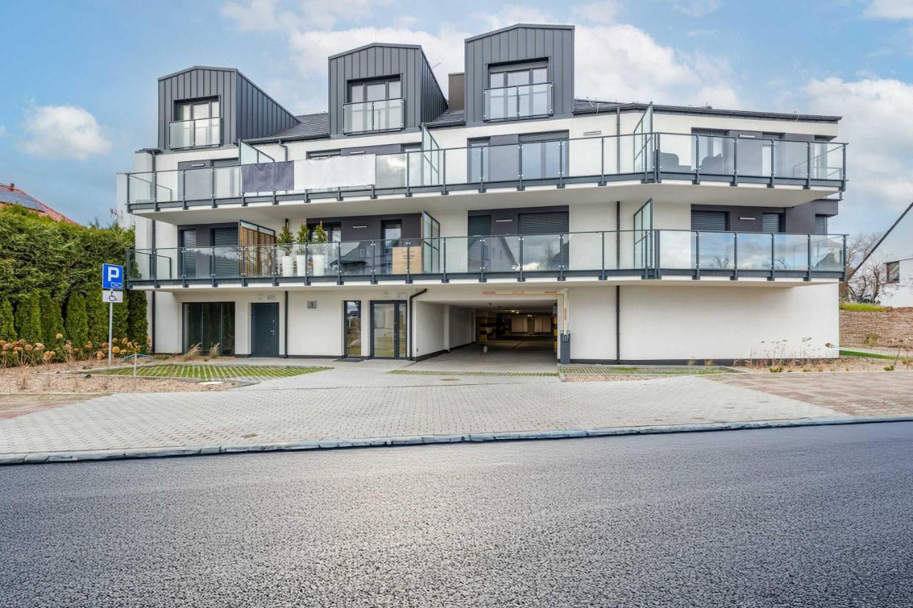 Parkowa Apartament Blisko Plaży z Balkonem i Klimatyzacją - Chambres d'hôtes Niechorze
