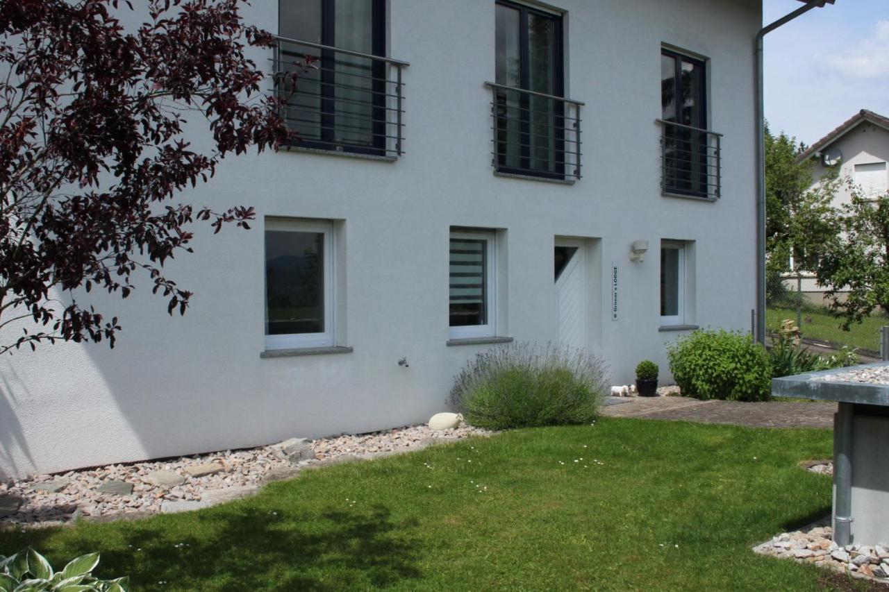 Grimm's Lodge - Ferienwohnung Lörrach