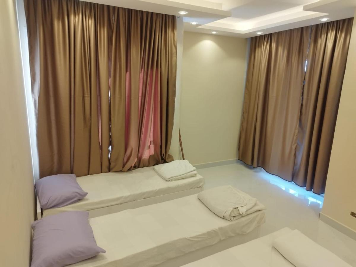 Criss Hostel- City Center - B&B Sharm el Sheikh