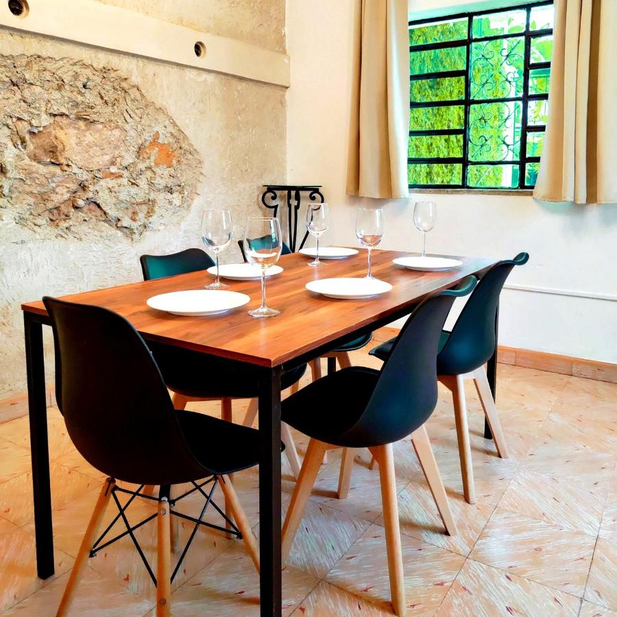 Casa Maya Villa with Private Pool Bar and Parking Merida - Chambres d’hôtes Mérida