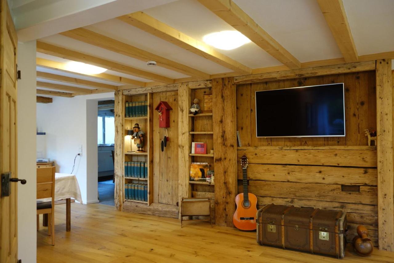 Ferienwohnung Teich 11, 126qm - B&B Gütenbach