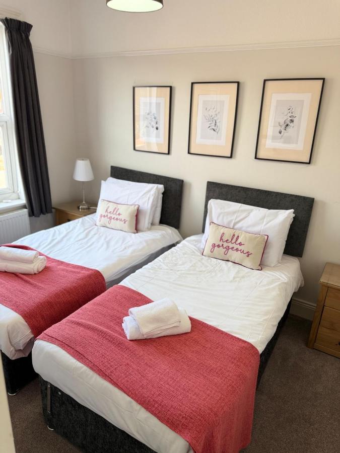 Charming York House, Sleeps 6, Walk to Centre - Chambres d'hôtes York