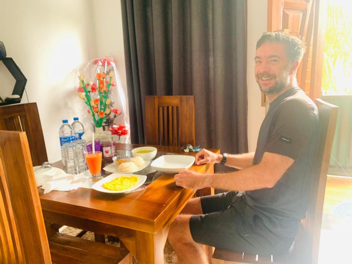 Lethi Family Villa - B&B Negombo
