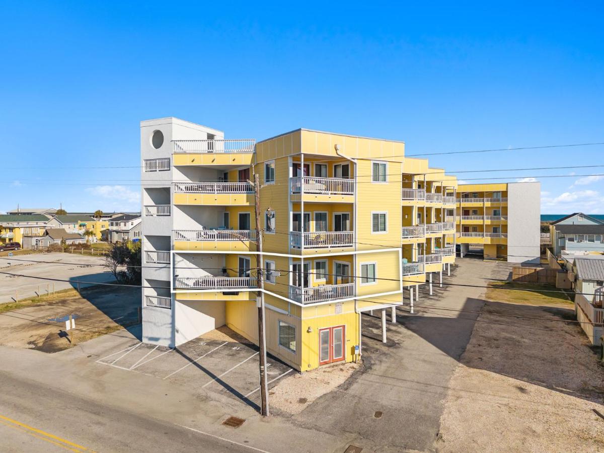 Beach Harbour 11 at The Carolina Beach Boardwalk Villa - Ferienwohnung Carolina Beach