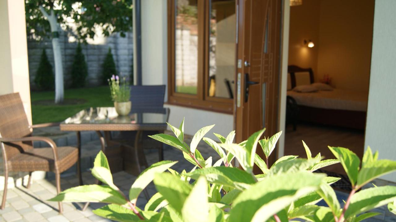 VilaFėja Private courtyard house - B&B Palanga