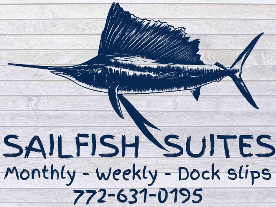Sailfish Suites 5 - Waterfront Lodging - B&B Stuart