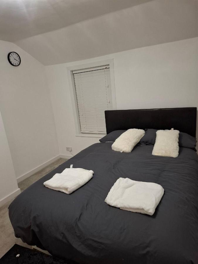 Agape Hub Holiday Home - B&B Barnstone