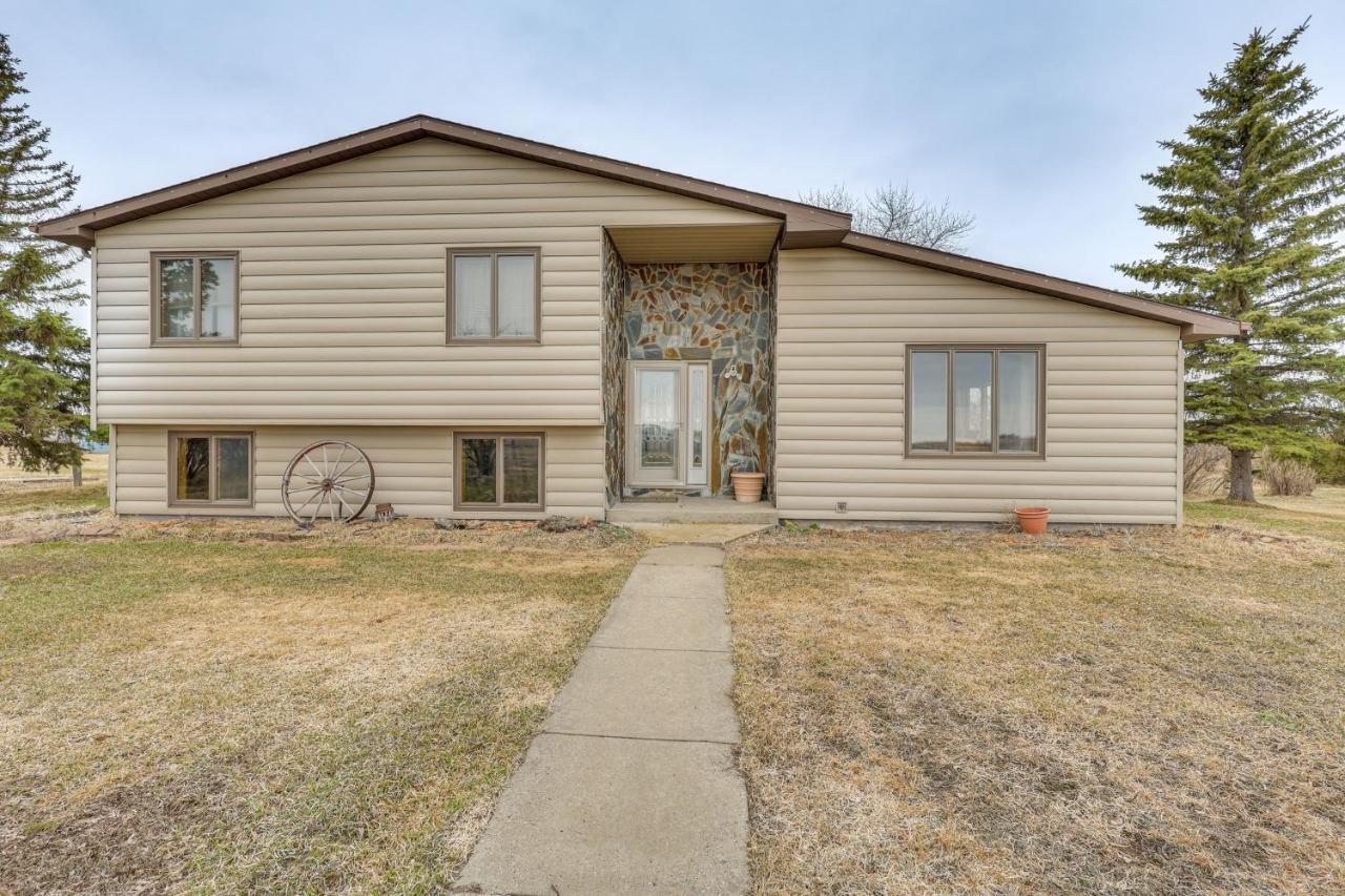 < 3 Mi to Lake Sakakawea! Hunting & Fishing Lodge - Chambres d'hôtes Pick City