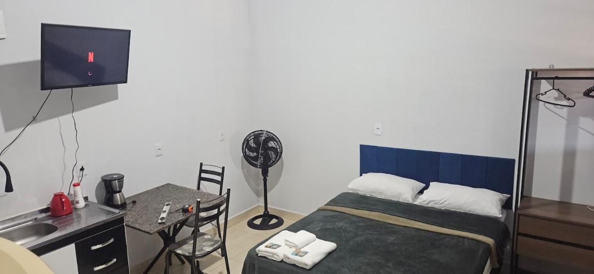 Rede Urbana | Loft 1 em Salto | Até 4 hóspedes - B&B Salto