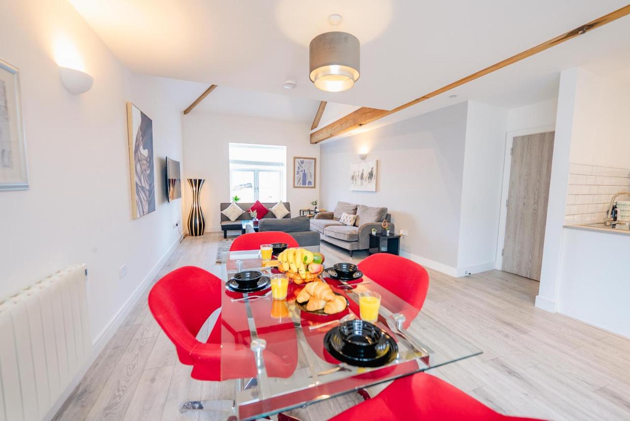 Luxury Penthouse - Central Newport City Centre With Fast WiFi - B&B Newport
