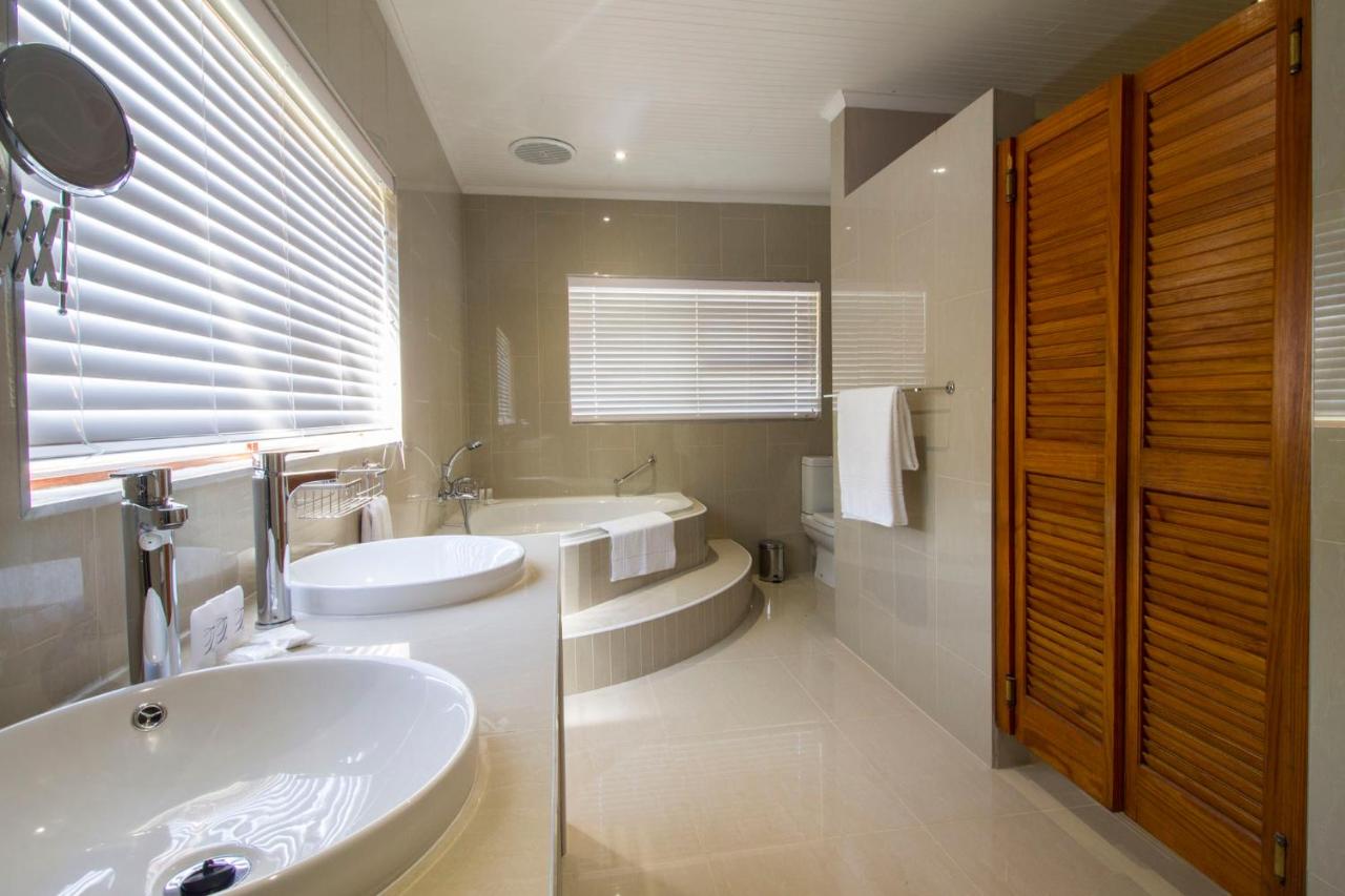 Chambre Familiale avec Baignoire