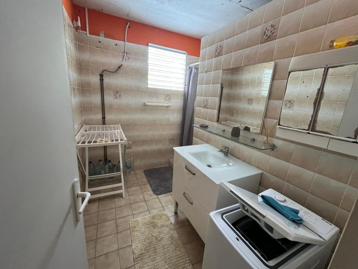 Chez sidoine Meublé 1 chambre - Ferienwohnung Le Moule