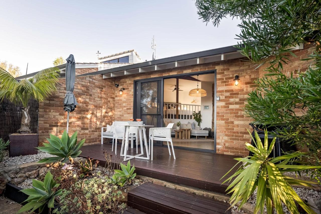 The Lookout | Sweeping views of Eagle Bay - B&B Dunsborough