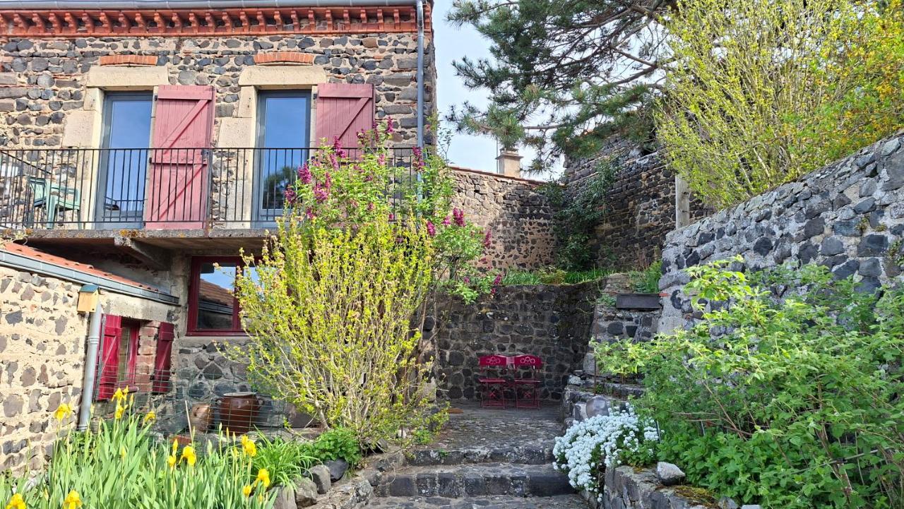 Gite du colombier - Ferienwohnung Usson