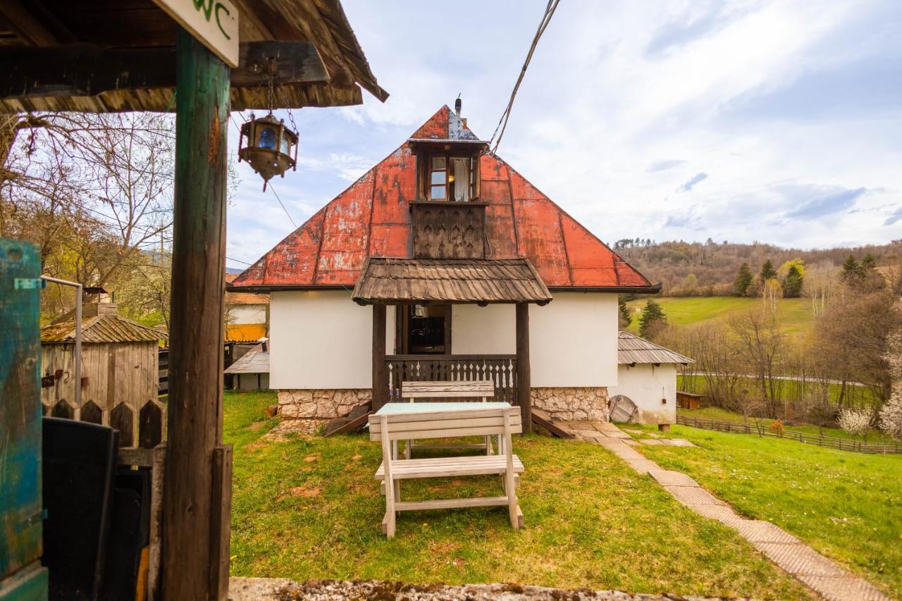 Gastro Ranč Stara Avlija - B&B Sarajevo