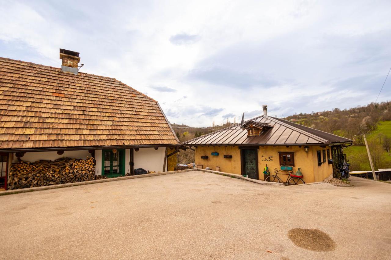 Gastro Ranč Stara Avlija - B&B Sarajevo