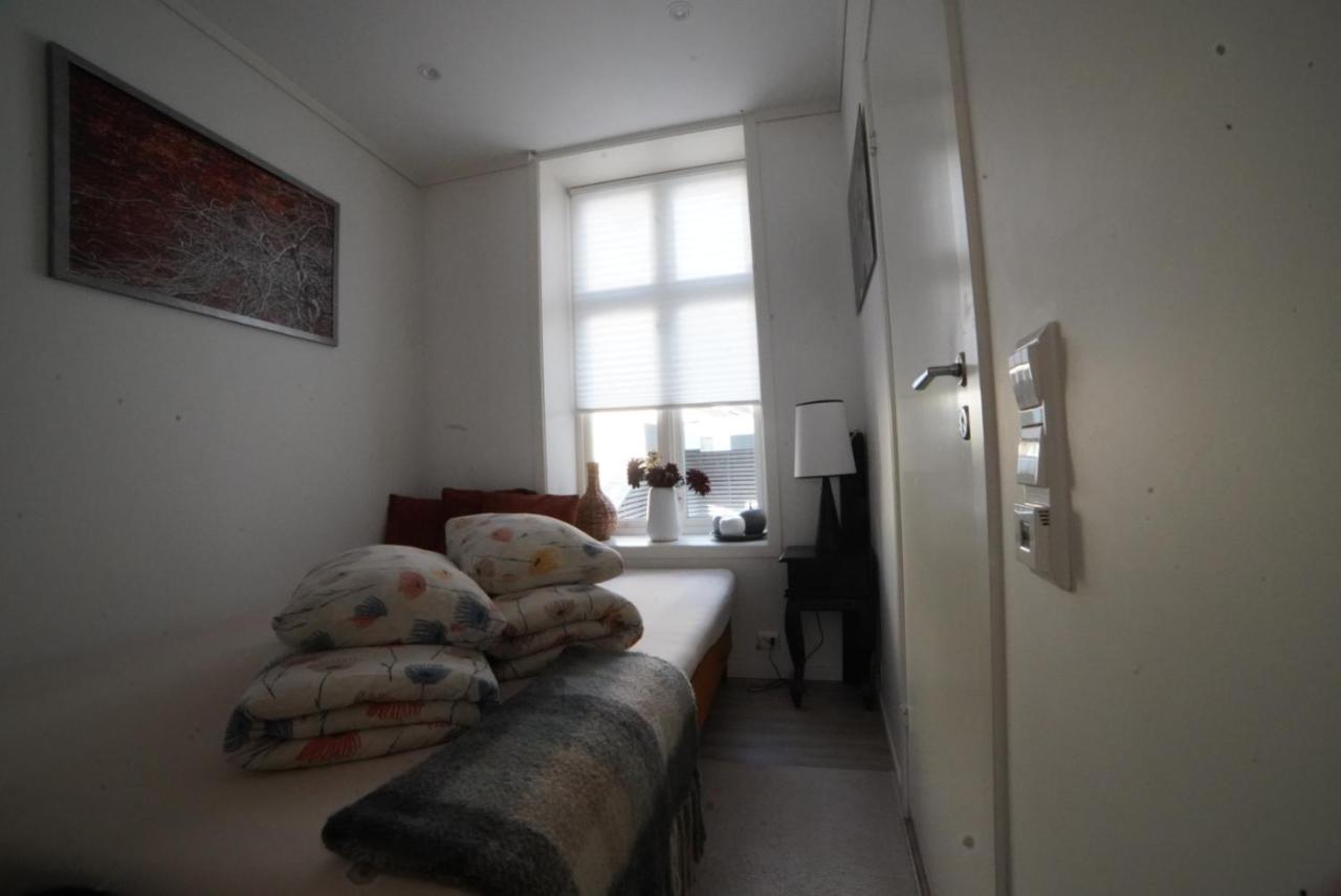Downtown free parking cozy apartment - B&B Ålesund