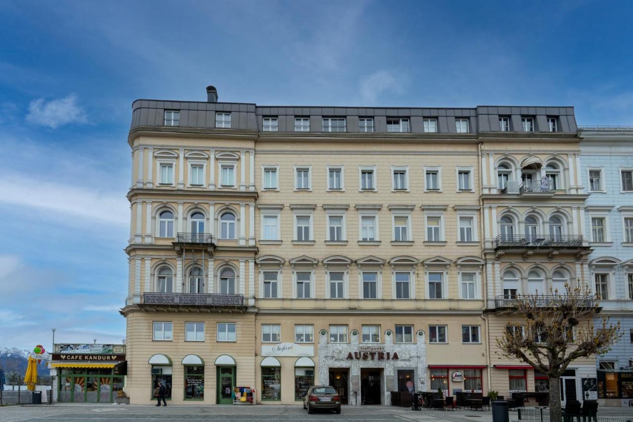 MIMIs Lakeside Loft - NEWLY RENOVATED - Chambres d'hôtes Gmunden