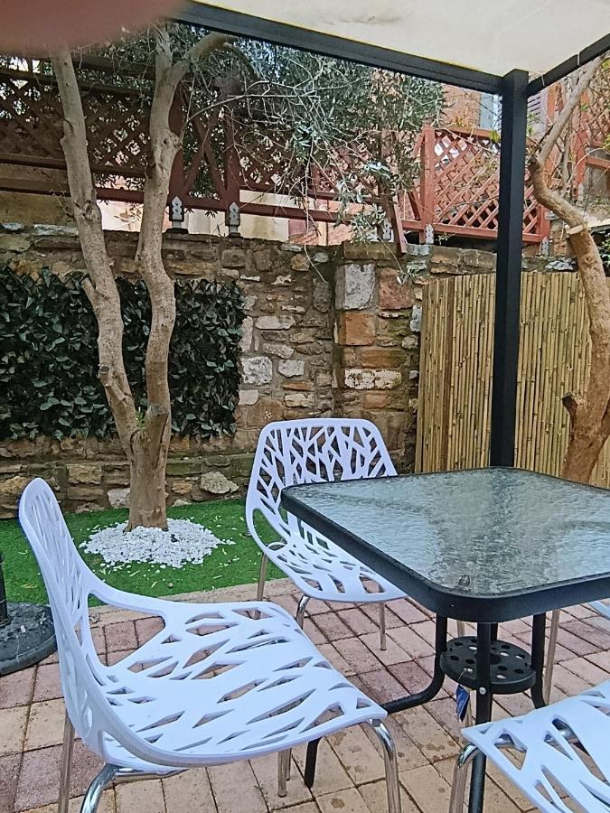 SOFIA suite - Ferienwohnung Chios
