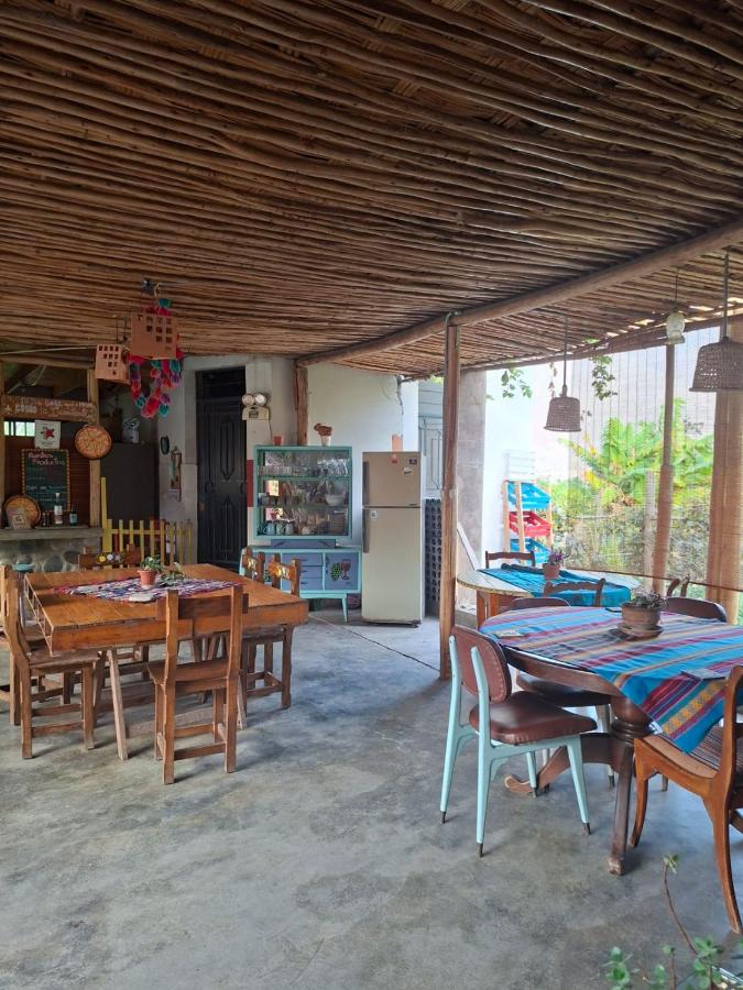 Ecoalbergue Retablos Perú Habitación YING YANG - B&B Lunahuaná
