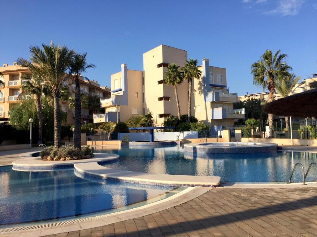 Cabo Roig 2 bed apartment with sea views - B&B Orihuela Costa