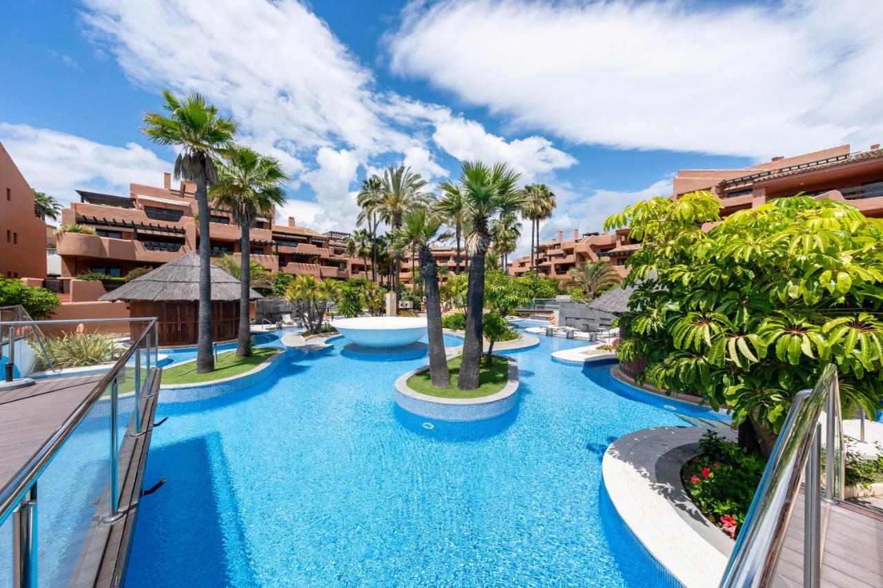 LGDA-E7 Primera línea de playa, Spa y experiencias VIP - B&B Estepona