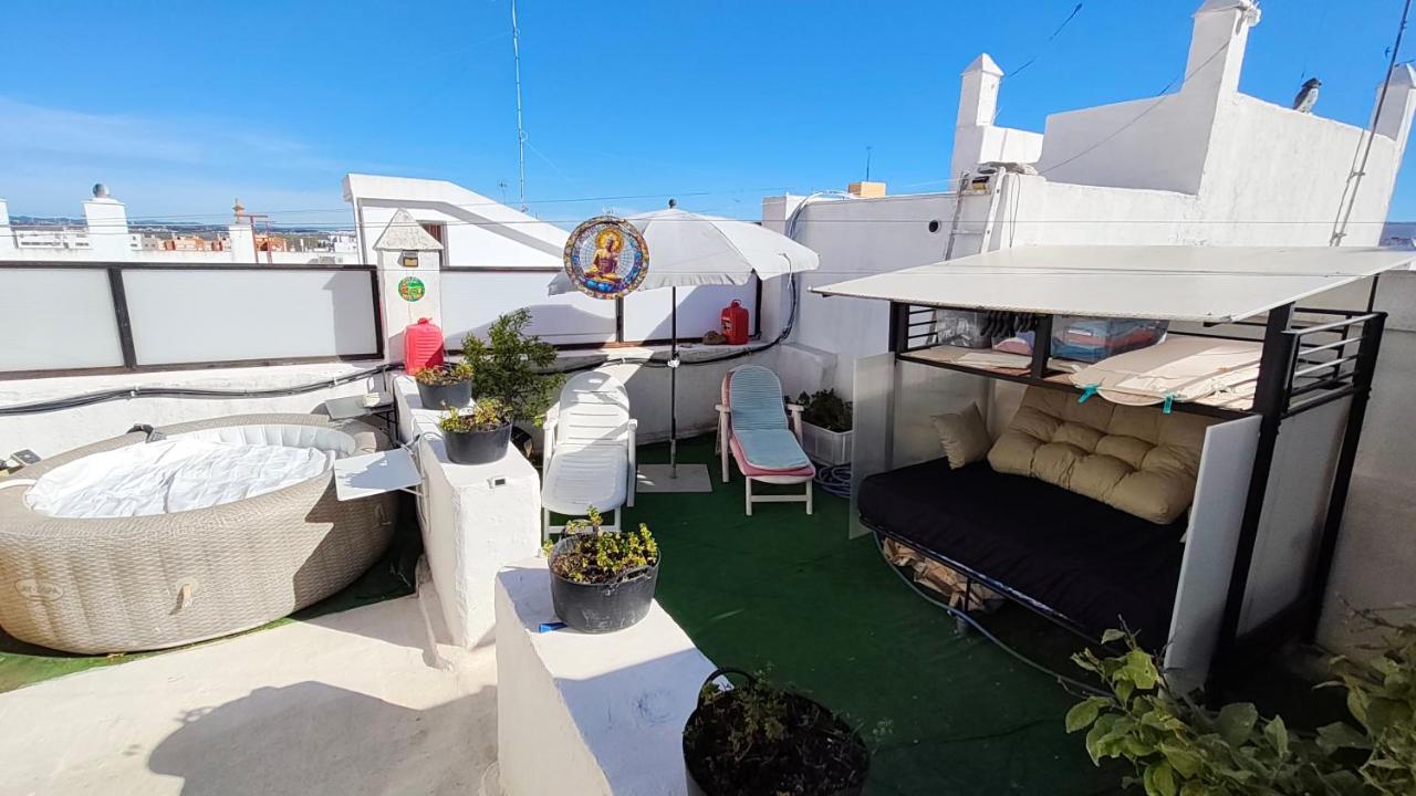 Casa Madre Gelart Patrimonio Gaditano del siglo XIX - Chambres d'hôtes San Fernando