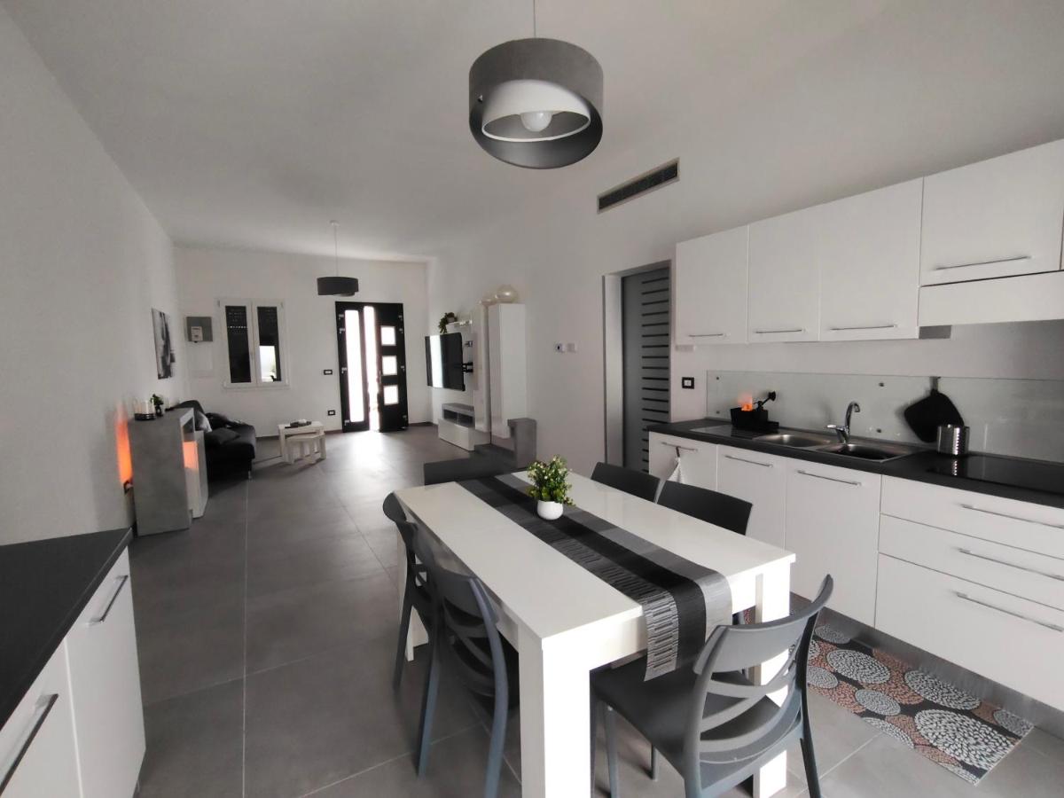 DeLUXe White - Ferienwohnung Morciano di Leuca