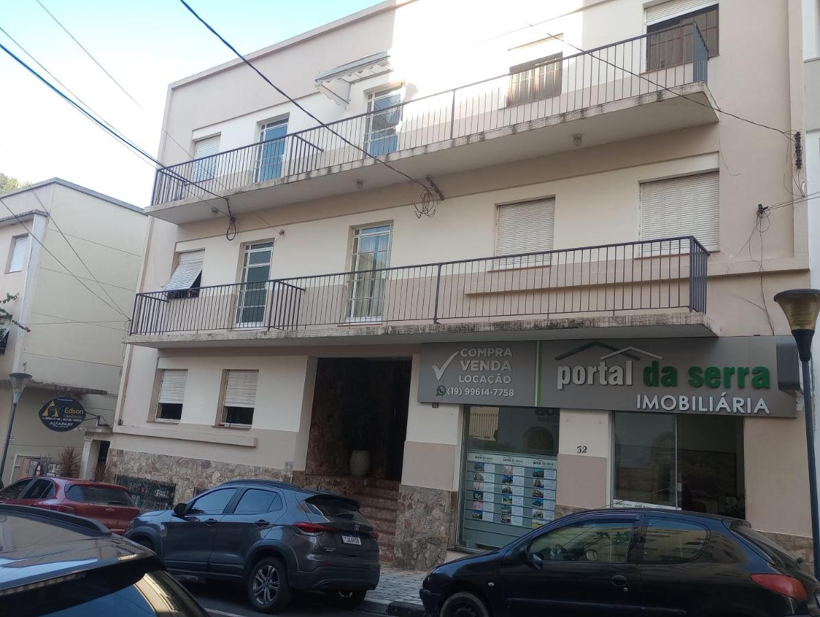 Apê no coração da cidade, faça tudo a pé, roupas de banho e cama, Pet Friendly - Chambres d'hôtes Serra Negra