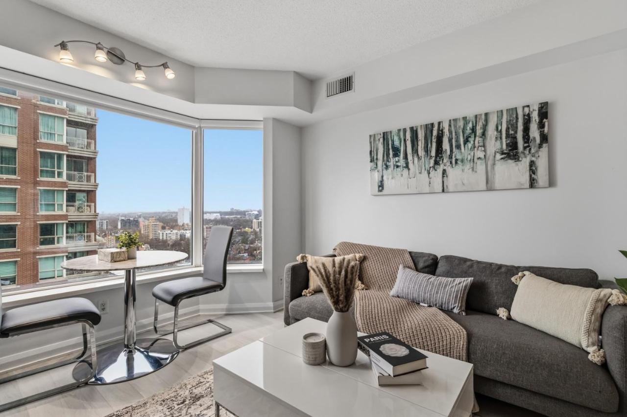 Chic Yorkville 1BR Suite - B&B Toronto