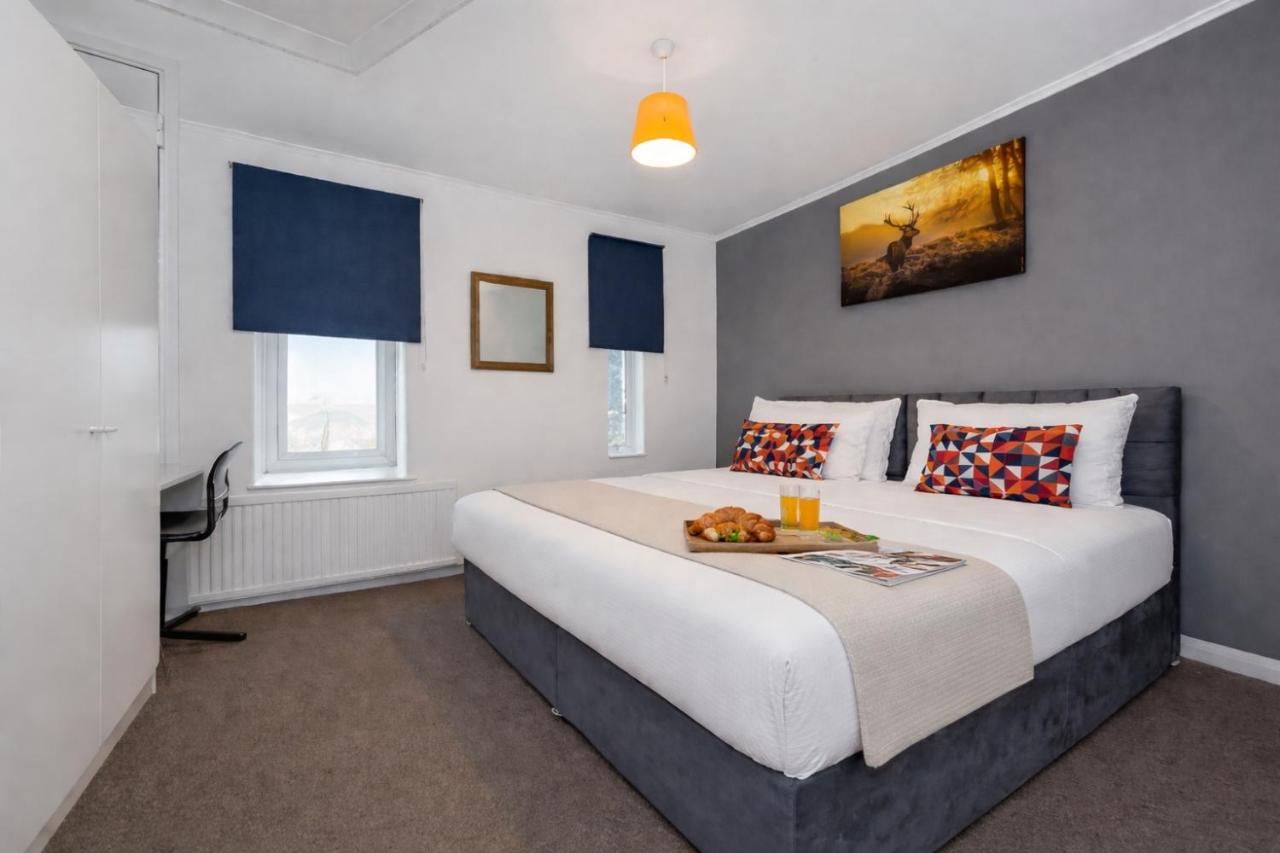 Central MK Apartment 2 Bedrooms Free Parking Ideal for Contractors & Business Travellers - B&B Milton Keynes