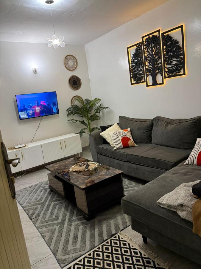 Cozy & Stylish 1 Bedroom in Membley Ruiru - Chambres d'hôtes Nairobi