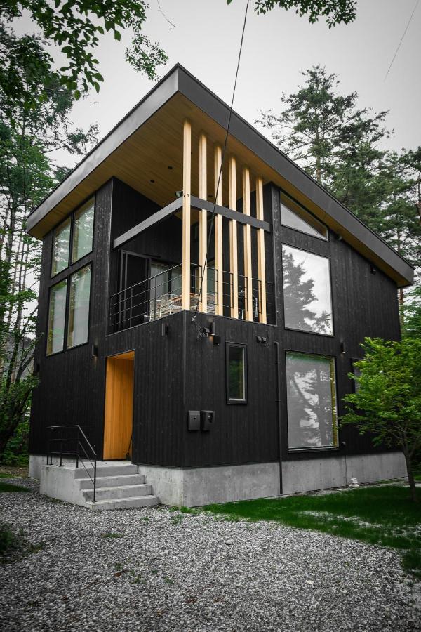 KOYYA - Japandi style luxury chalet - B&B Hakuba