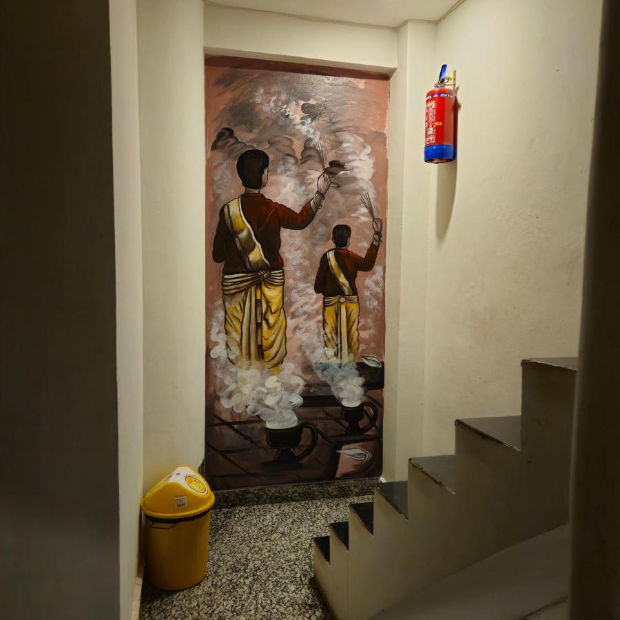Rajluxmi paying guest house - Ferienwohnung Varanasi